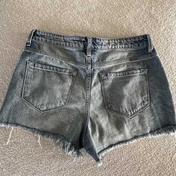 Distressed Jean Shorts - Picture 3 of 6